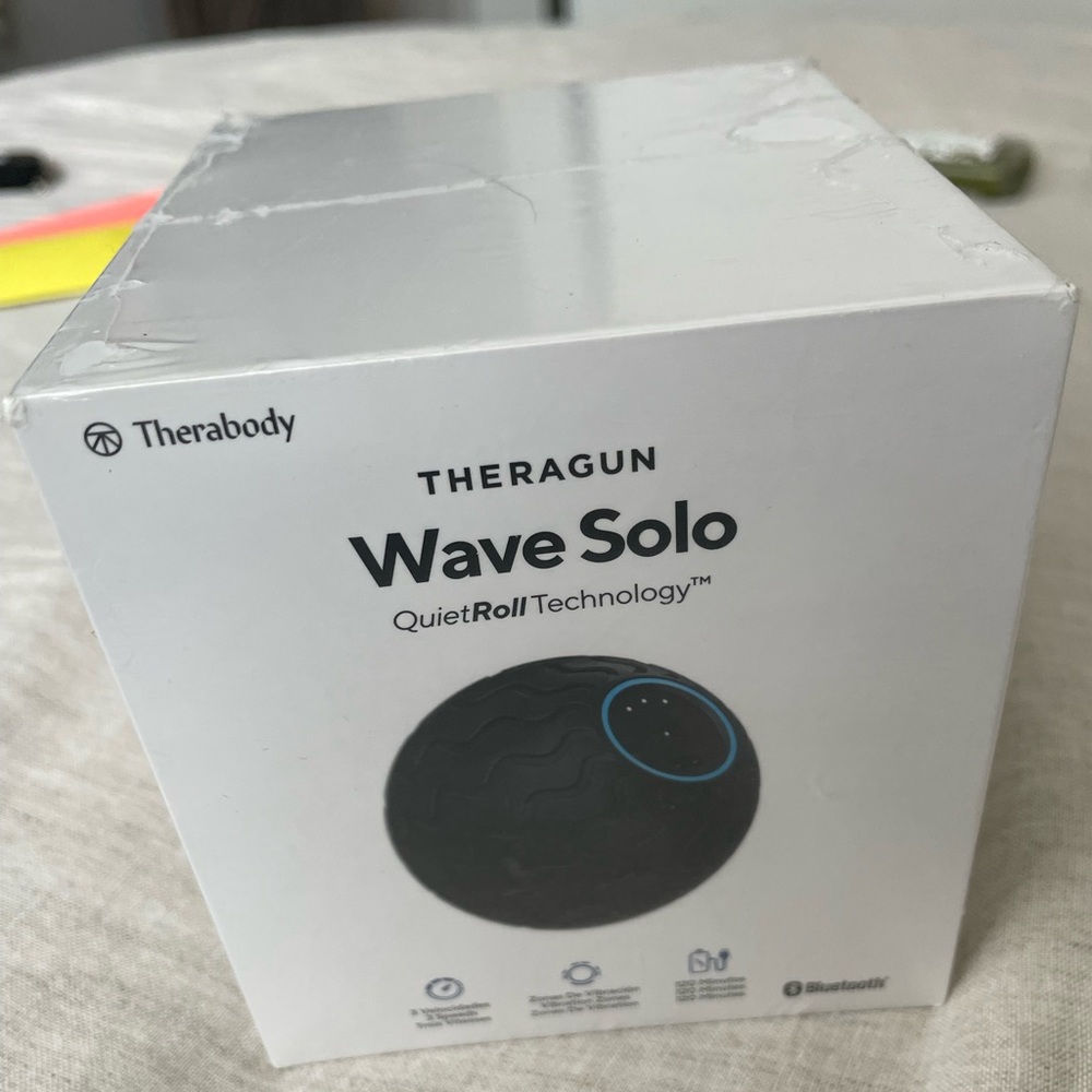 BNIB Theragun Wave Solo
